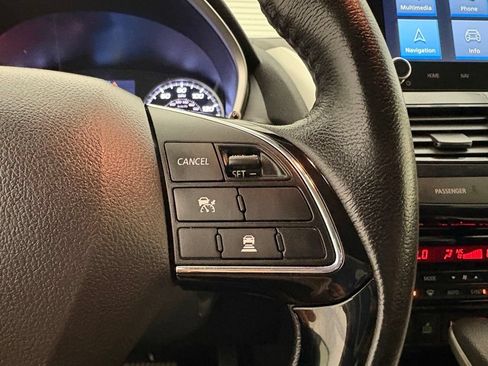 Used 2024 Mitsubishi Eclipse Cross SE AWD/4WD image 5
