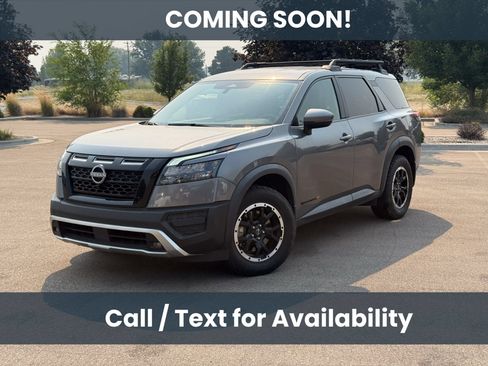 Used 2023 Nissan Pathfinder Rock Creek AWD/4WD image 3