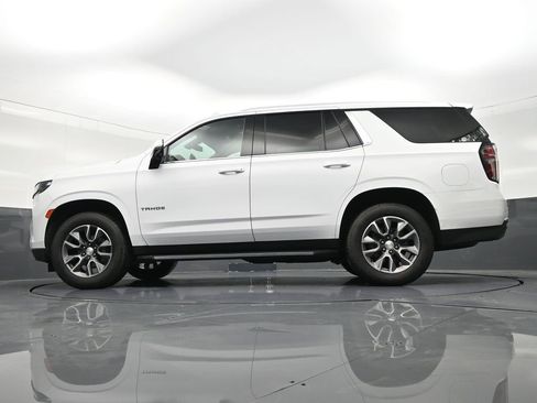 Used 2022 Chevrolet Tahoe LT w/ Luxury Package image 25