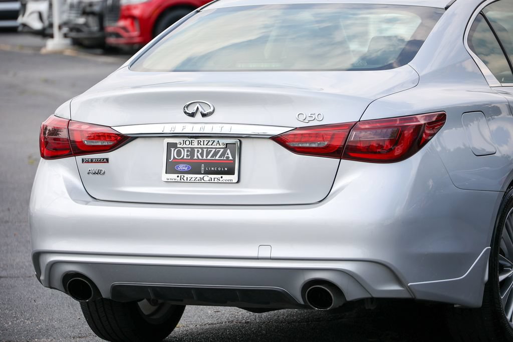 Used 2018 INFINITI Q50 Luxe w/ Essential Package (3.0T Luxe) AWD/4WD image 25