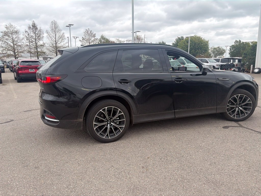 Used 2025 MAZDA CX-70 Plug-In Hybrid w/ Premium Plus AWD/4WD image 11