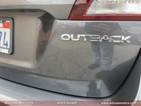 Used 2019 Subaru Outback 2.5i Premium AWD/4WD image 11