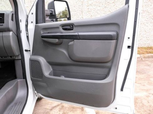 Used 2019 Nissan NV 2500 SV w/ Navigation Package image 35