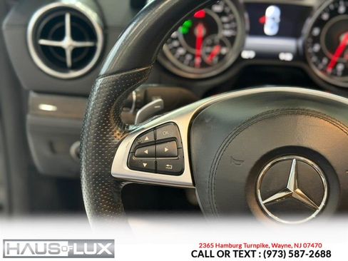 Used 2017 Mercedes-Benz SL 450 w/ Premium I Package image 31