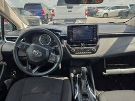 Used 2022 Toyota Corolla LE FWD image 6
