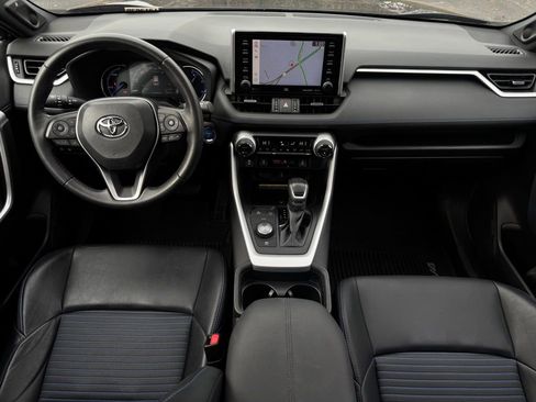 Used 2020 Toyota RAV4 XSE image 20