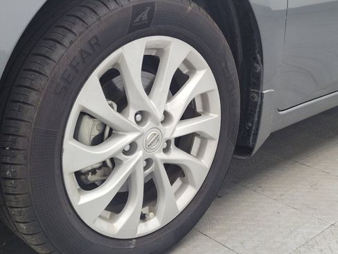 Used 2019 Nissan Sentra SV FWD image 31