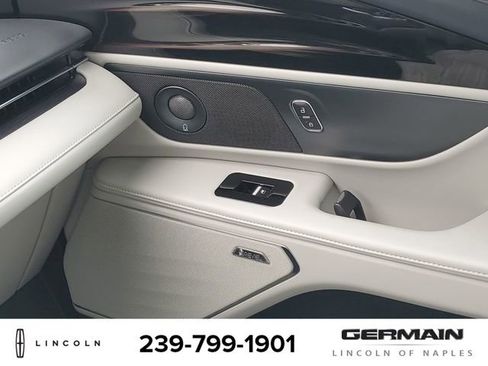 New 2026 Lincoln Nautilus Reserve image 26