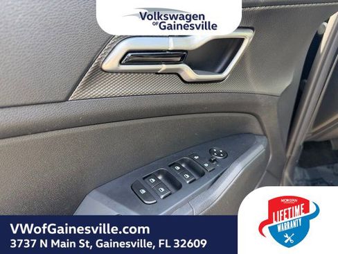 Used 2025 Kia Sportage LX FWD image 17