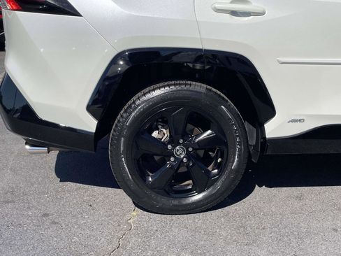 Used 2019 Toyota RAV4 XSE AWD/4WD image 7