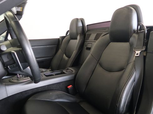 Used 2014 MAZDA MX-5 Miata Grand Touring w/ Premium Package RWD image 12