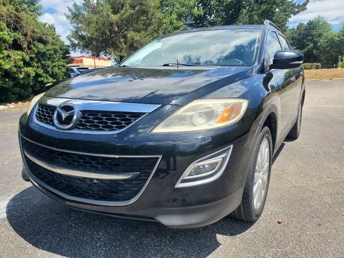 Used 2010 MAZDA CX-9 Grand Touring w/ Moonroof & Bose Audio Pkg FWD image 3