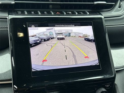 Certified 2023 Jeep Grand Cherokee Laredo image 19