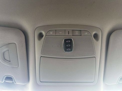Used 2015 Nissan Rogue SL AWD/4WD image 36