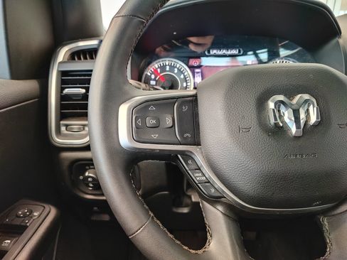 Used 2025 RAM 1500 Big Horn AWD/4WD image 17