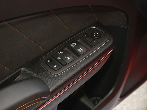 Used 2023 Dodge Charger SRT Hellcat image 18