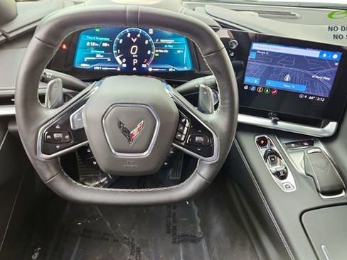 Used 2023 Chevrolet Corvette Stingray Preferred Cpe w/ Z51 Performance Package RWD image 27