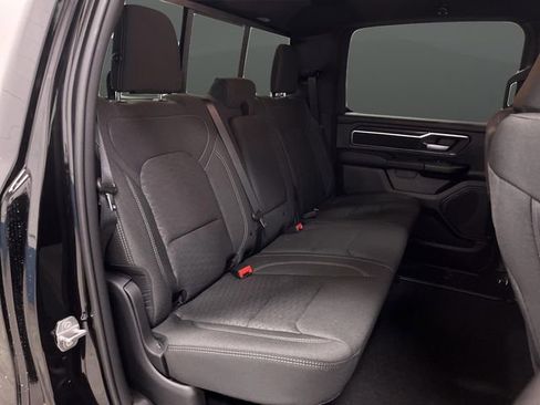 New 2026 RAM 1500 4x4 Crew Cab image 31