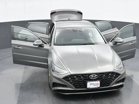 Used 2022 Hyundai Sonata SEL w/ Convenience Package FWD image 33
