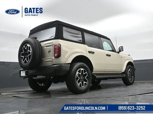 New 2026 Ford Bronco Outer Banks image 34
