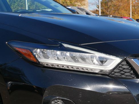 Used 2019 Nissan Maxima 3.5 SV w/ Floor Mat Group image 16