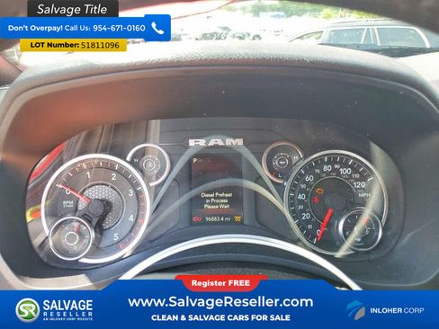 Used 2024 RAM 3500 Big Horn AWD/4WD image 12