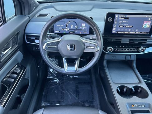 Used 2024 Honda Prologue Touring image 32