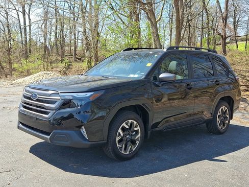 New 2026 Subaru Forester Premium image 2