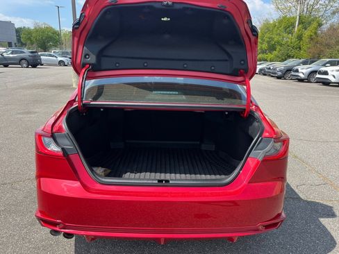 Used 2025 Toyota Camry XSE w/ Premium Package image 16