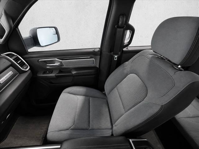 Used 2023 RAM 1500 Big Horn AWD/4WD image 25