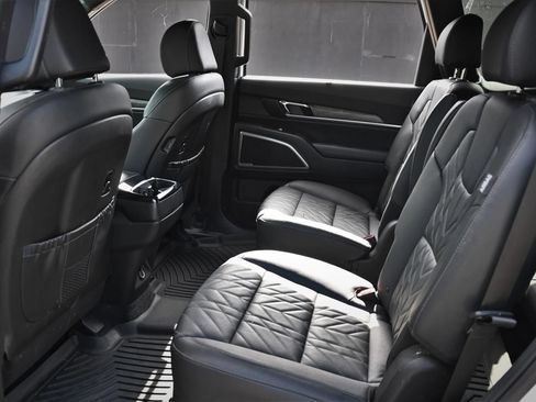 Used 2024 Kia Telluride EX X-Line AWD/4WD image 17
