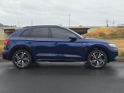 Used 2025 Audi Q5 2.0T Premium Plus