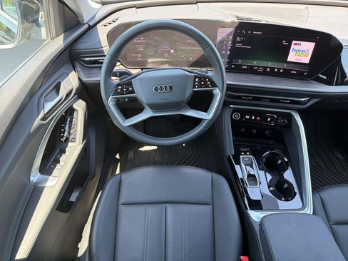 Used 2025 Audi Q5 Premium w/ Convenience Package AWD/4WD image 26