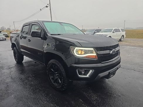 Used 2019 Chevrolet Colorado Z71 w/ Z71 Midnight Edition image 10