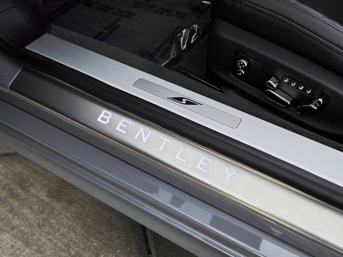 Used 2024 Bentley Continental GT S image 27