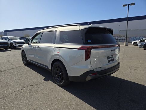 New 2026 Kia Carnival SX Prestige image 4