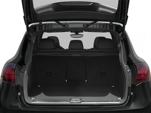 Used 2014 Porsche Cayenne S image 12
