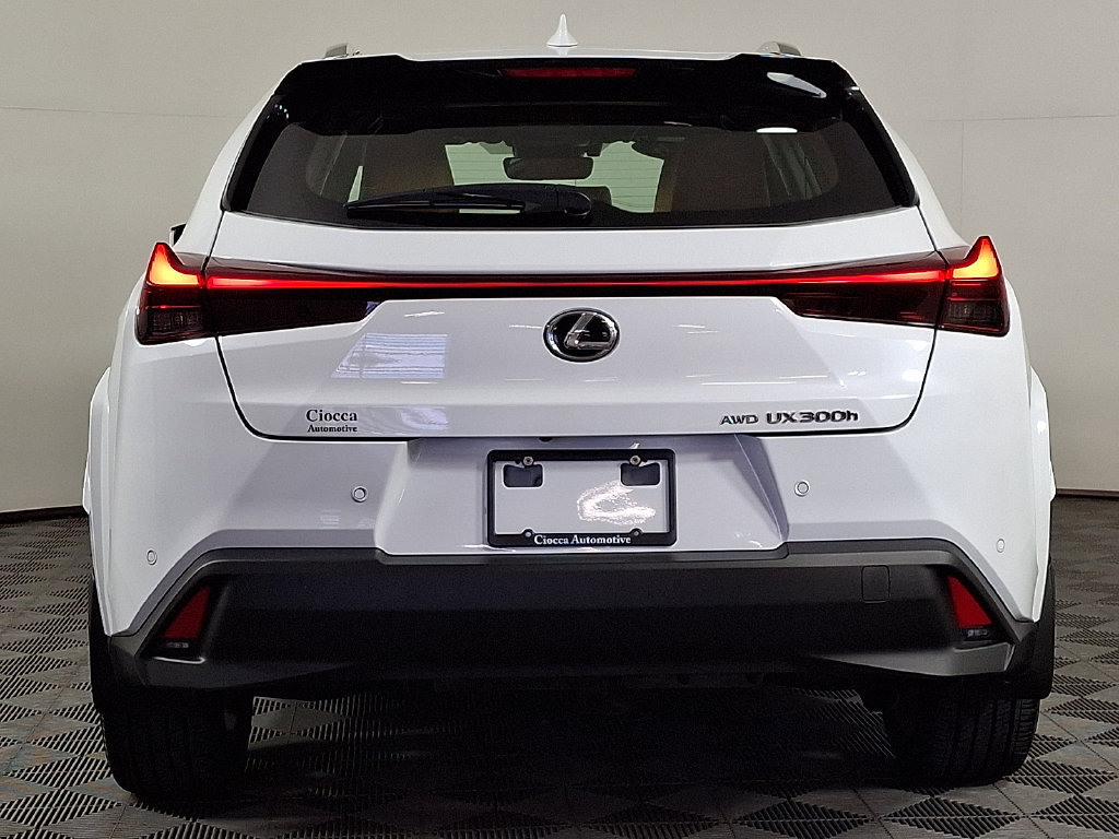 Used 2026 Lexus UX 300h AWD w/ Accessory Package (2T) image 8