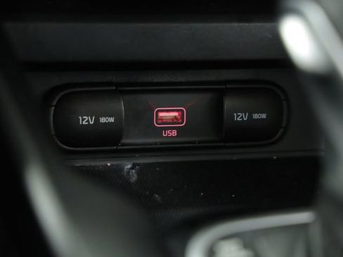 Used 2021 Kia Soul S image 19