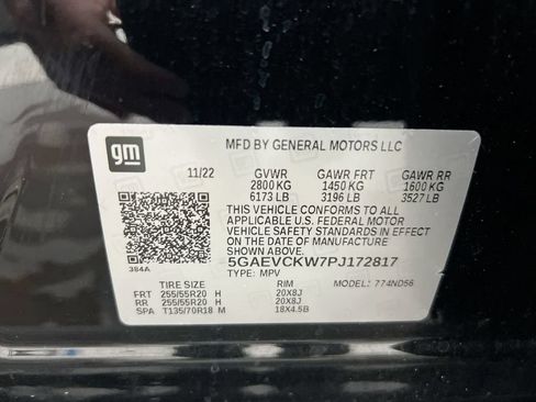 Used 2023 Buick Enclave Avenir AWD/4WD image 30