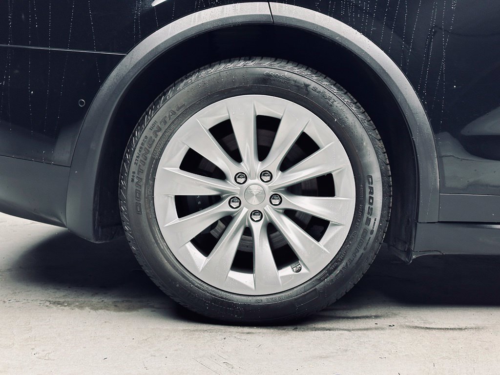 Used 2019 Tesla Model X 75D AWD/4WD image 34