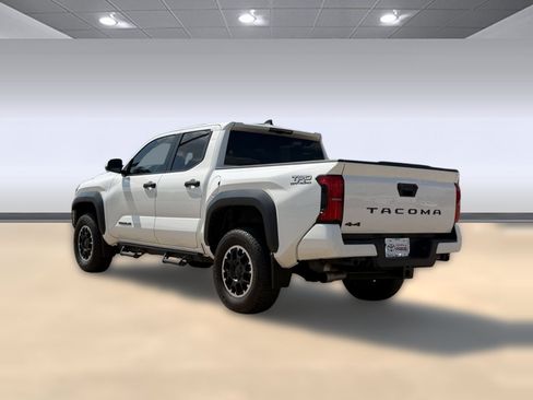 Used 2024 Toyota Tacoma TRD Off-Road AWD/4WD image 3