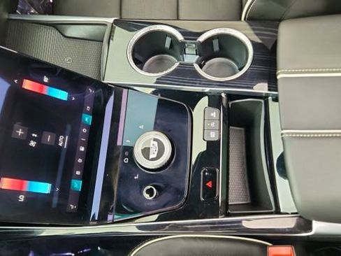 Used 2025 Cadillac Escalade Sport w/ Touring Package image 59