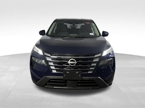 Used 2025 Nissan Rogue SV FWD image 4