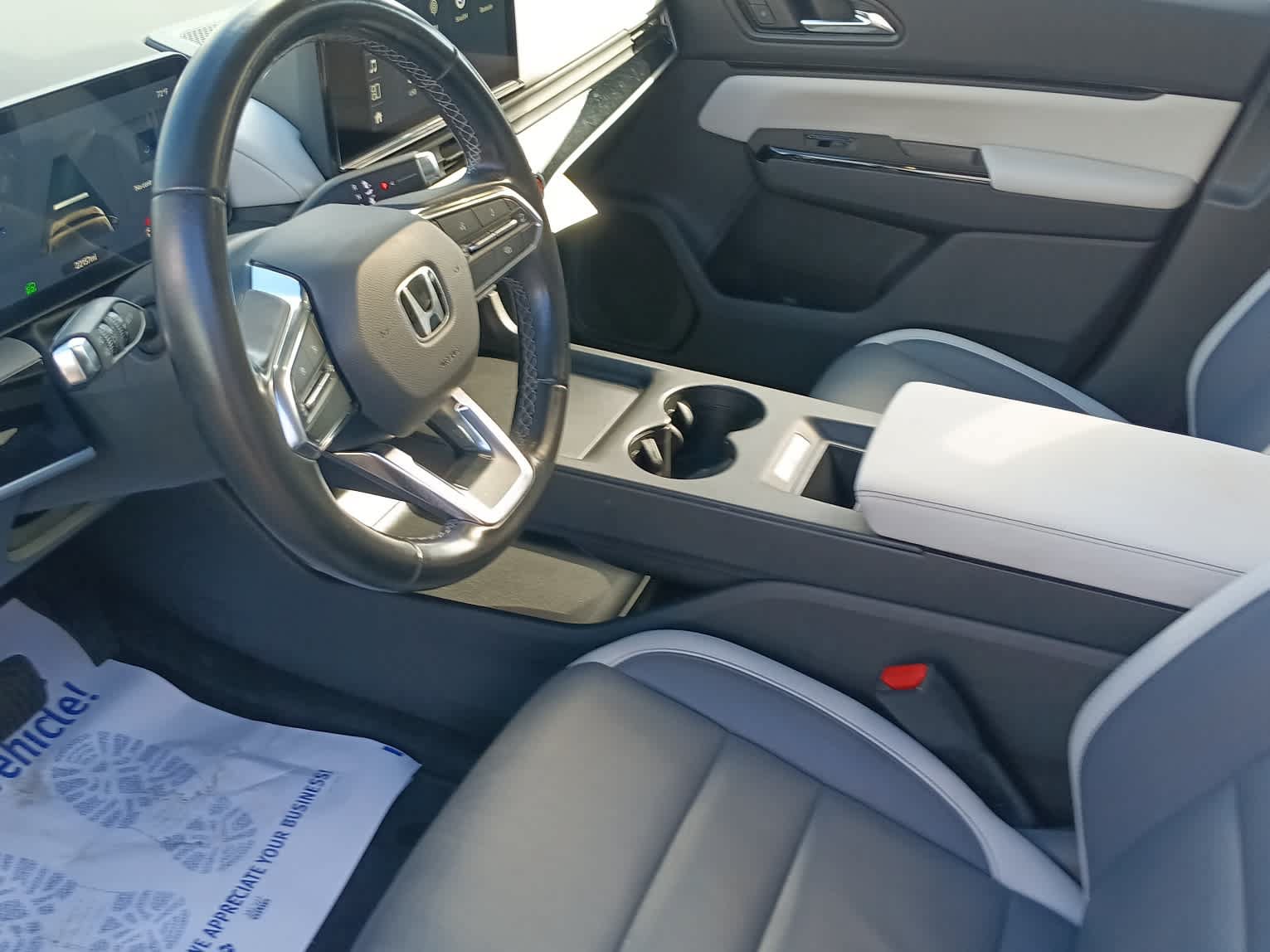 Used 2024 Honda Prologue Touring image 15