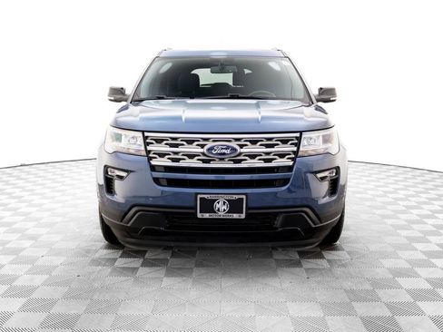 Used 2018 Ford Explorer XLT w/ Equipment Group 201A image 11