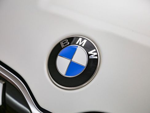 Certified 2023 BMW X1 xDrive28i w/ Convenience Package AWD/4WD image 9