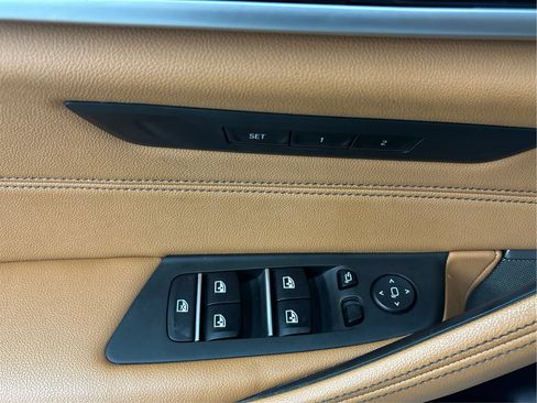 Used 2021 BMW 530i xDrive w/ Premium Package AWD/4WD image 39