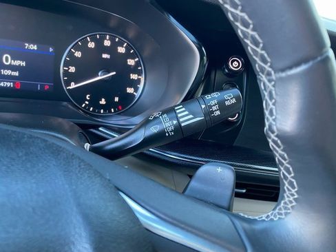 Used 2023 Buick Envision Preferred image 25