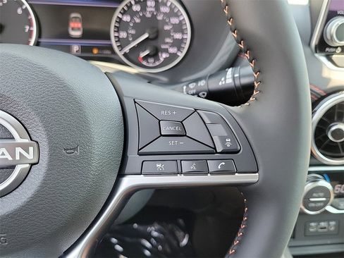 New 2025 Nissan Sentra SR image 8